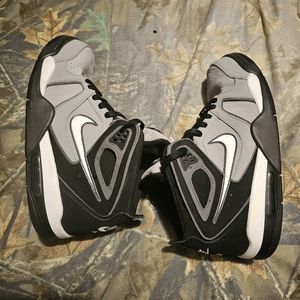 Nike Air Flight Falcon Size 10 US men's